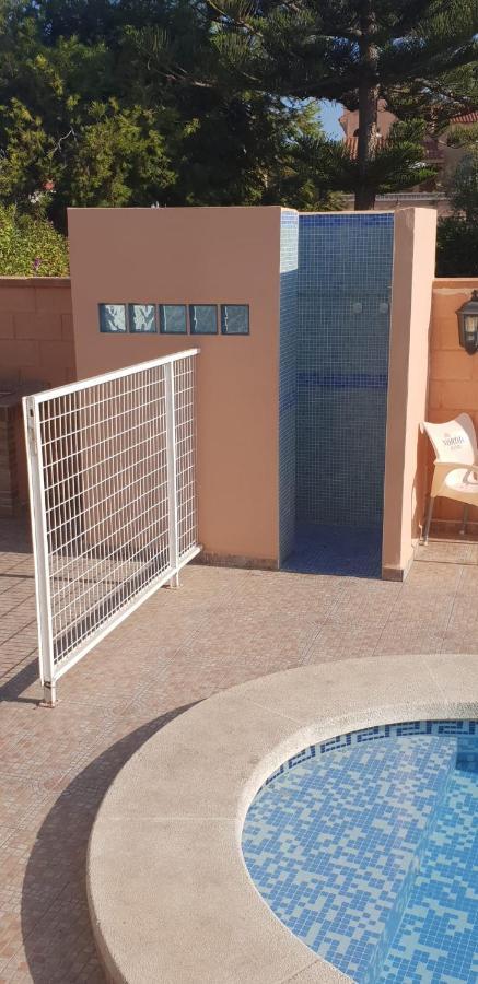 Chalet Muy Cerca De La Playa Con Piscina Privada Dehesa de Campoamor  エクステリア 写真