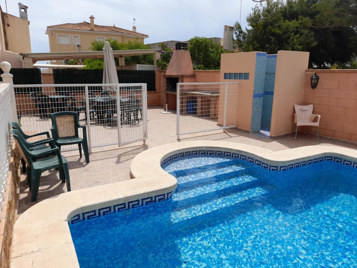 Chalet Muy Cerca De La Playa Con Piscina Privada Dehesa de Campoamor  エクステリア 写真