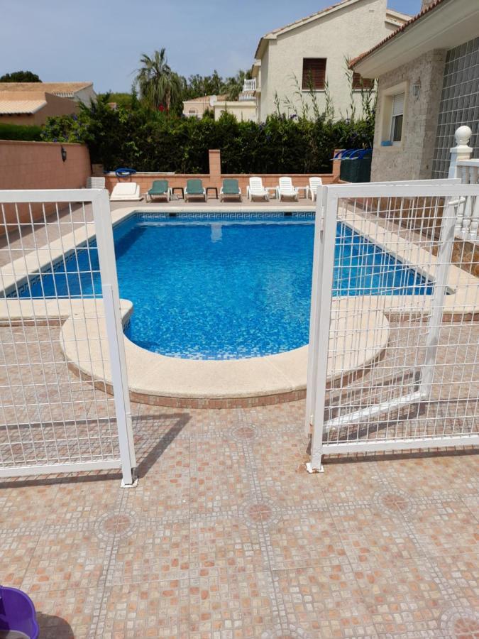 Chalet Muy Cerca De La Playa Con Piscina Privada Dehesa de Campoamor  エクステリア 写真